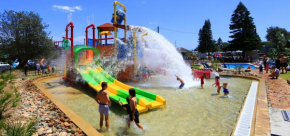 Гостиница Tathra Beachside  Татра